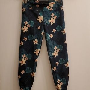 Ava Sky MINI Fit Leggings